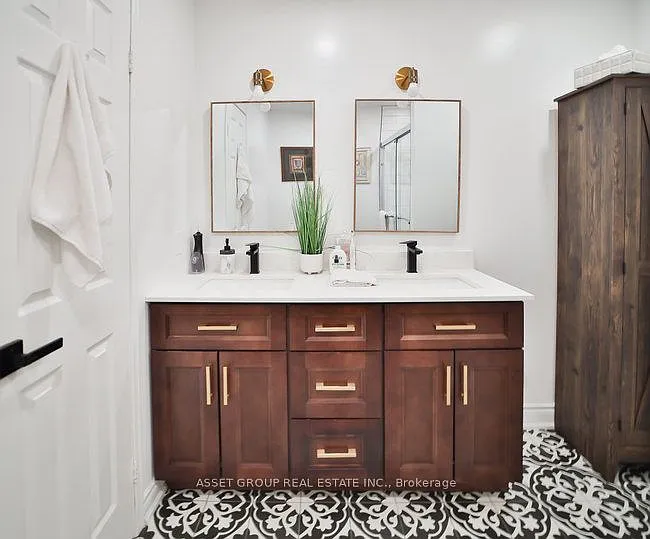 2378 Dalebrook Dr — Photo 20