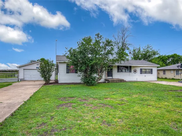 210 E Cook St, Royse City, TX 75189
