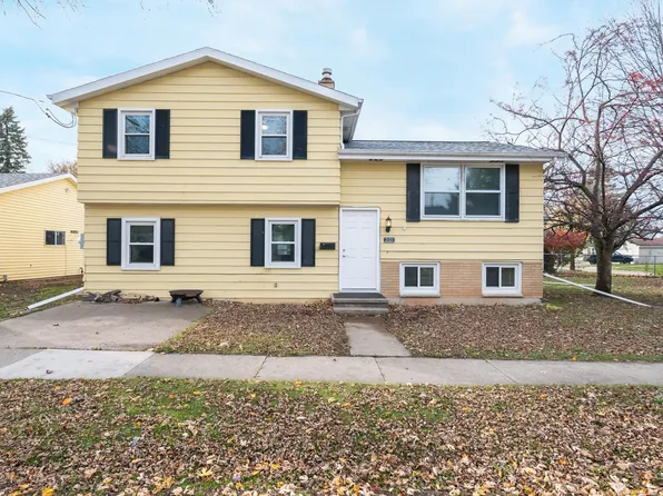 2121 Minerva St, Oshkosh, WI 54901