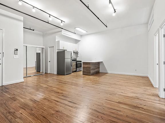 2nd image of 16 Manhattan Ave APT 2H