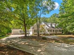 378 Craig Manor Rd, Lancaster, SC 29720