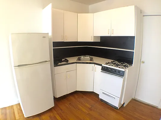 Rented by Ink Realty Services LLC | media 11