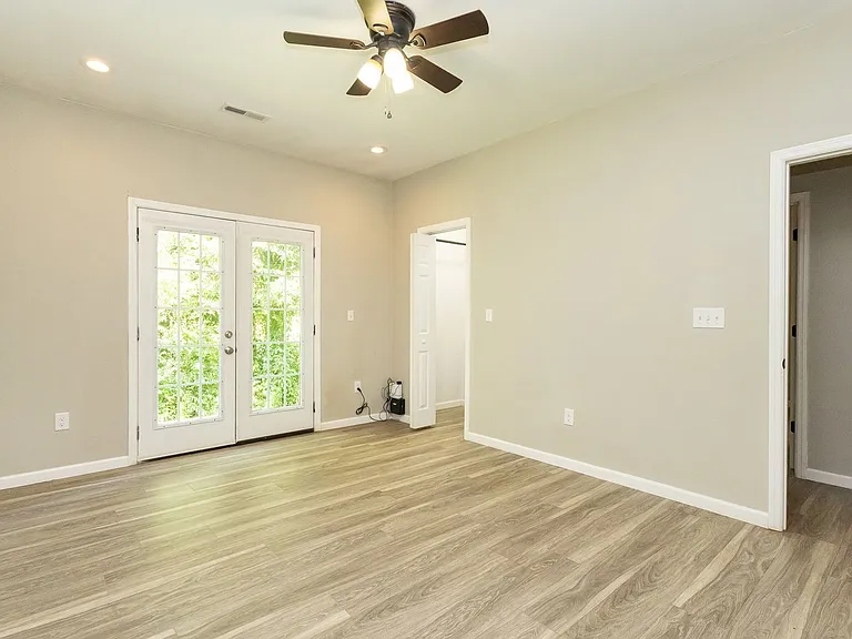 18 Michigan Ln #2 — Photo 14