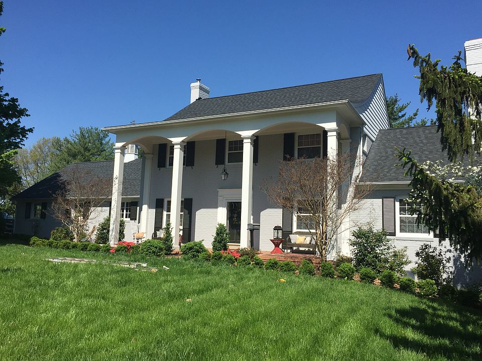 1st image of 1155 Hillcrest Dr