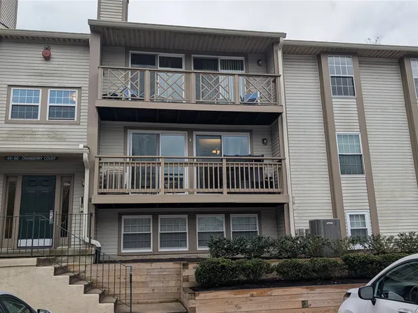 55 Cranberry Ct, Marlton, NJ 08053