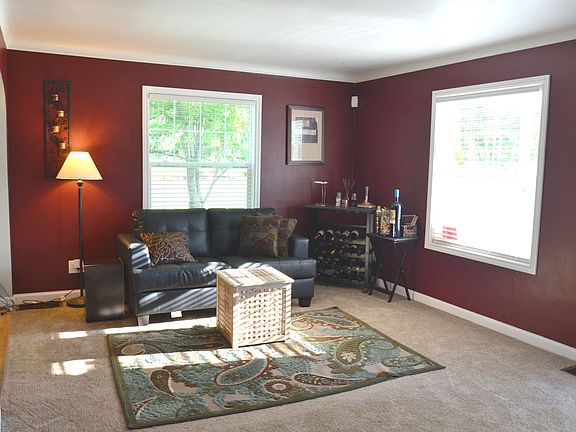 3rd image of 309 N 35th Ave