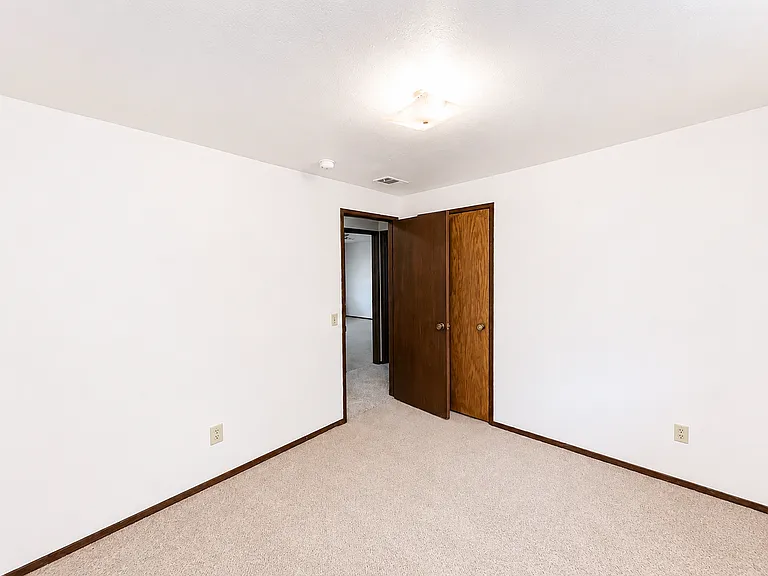 1704 Antoine Ave — Photo 10