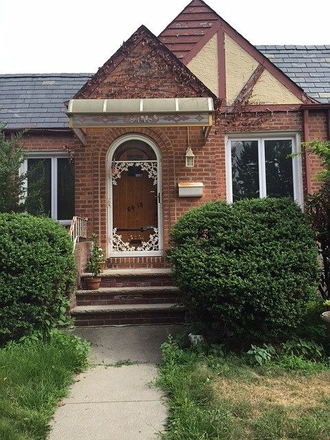 1st image of 8418 Doran Ave