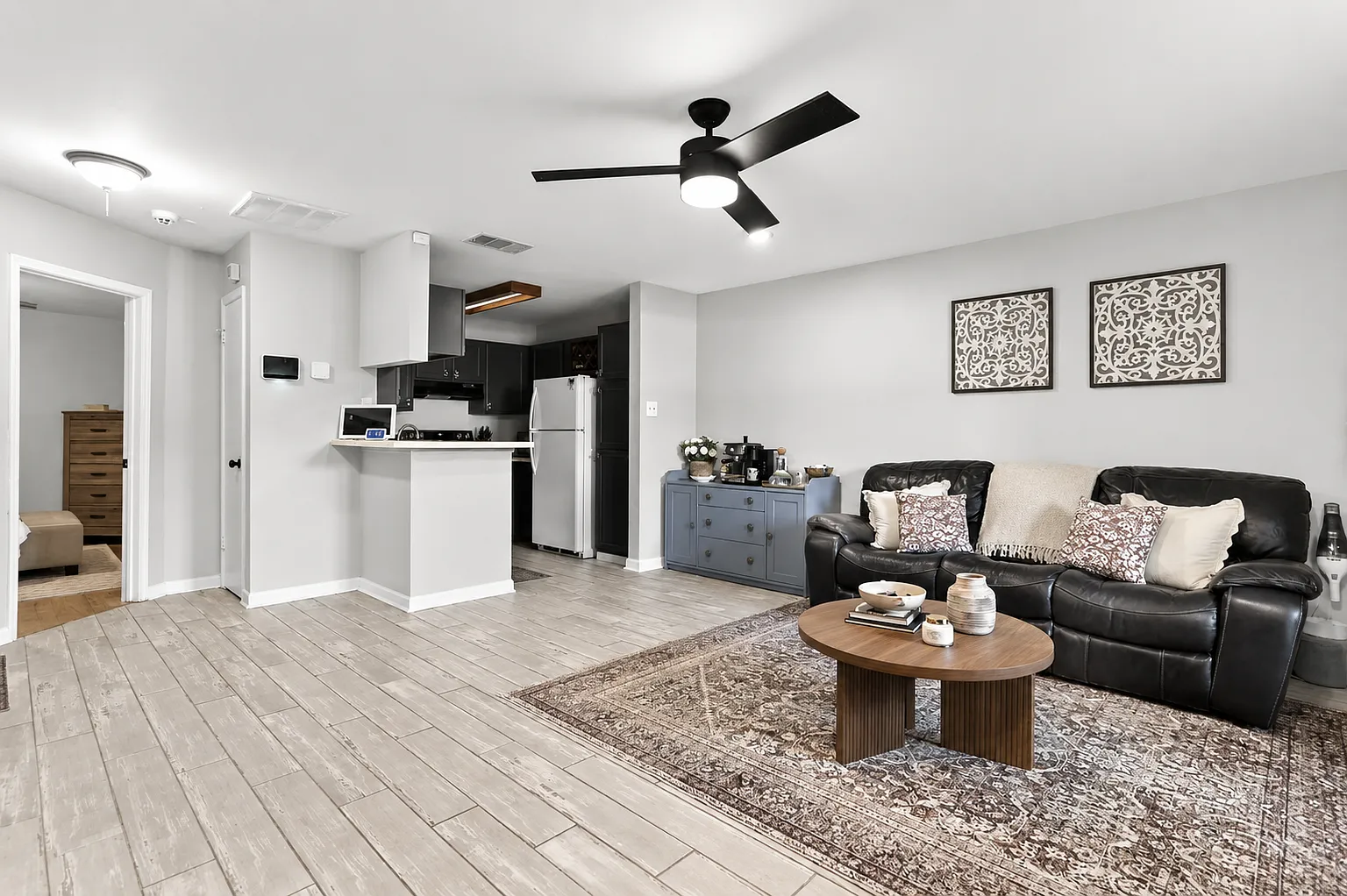 1 bed, 663 sqft, $1,050 — Photo 3