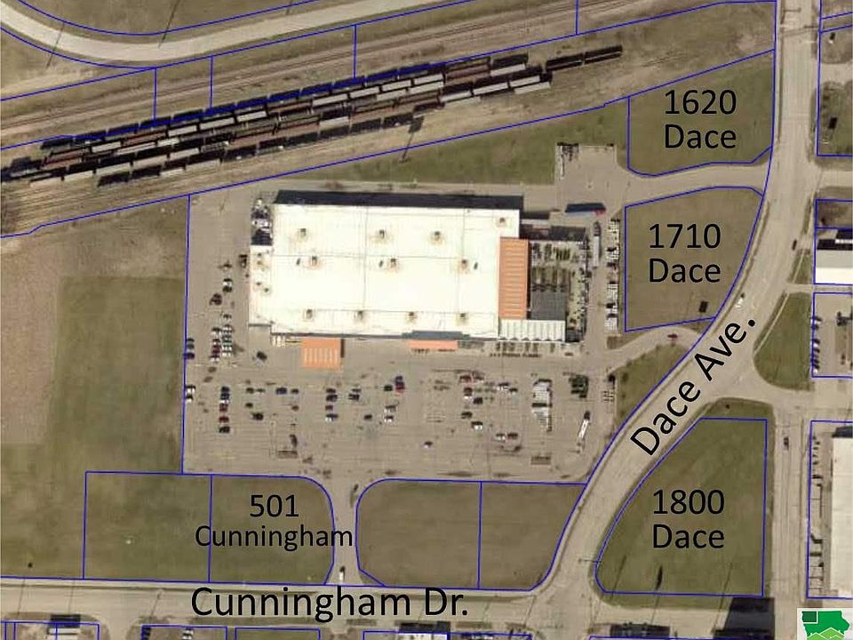 1st image of 1710 Dace Ave