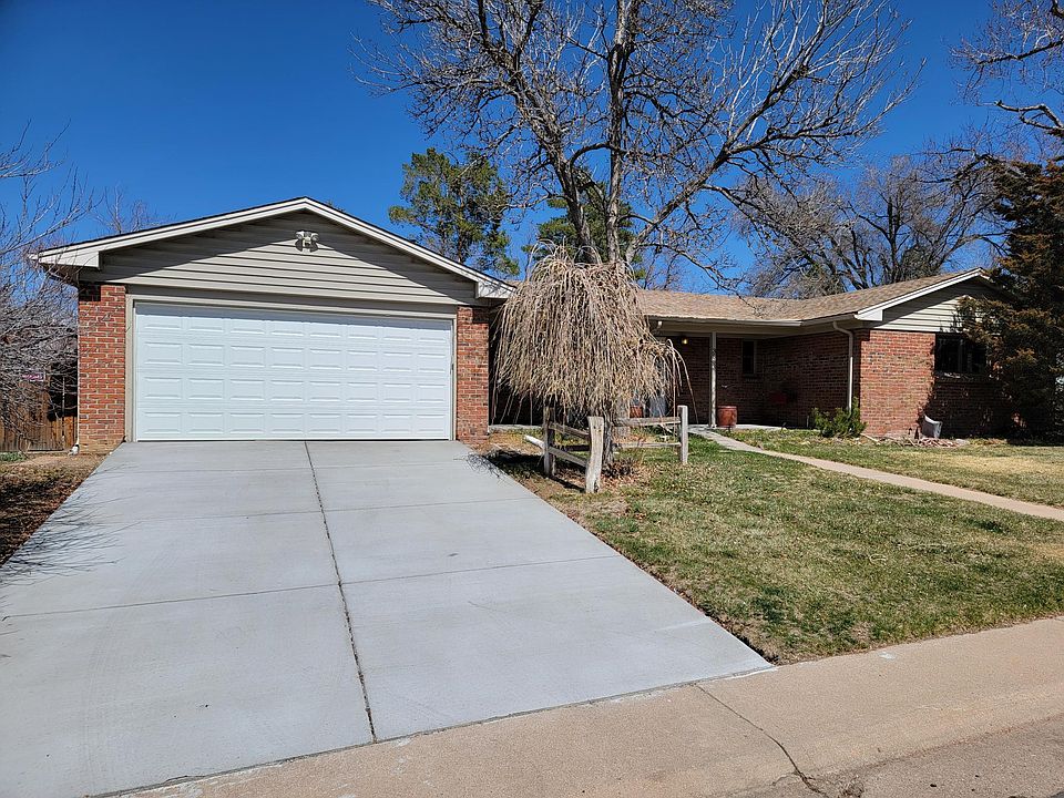 1st image of 3863 E Costilla Ave