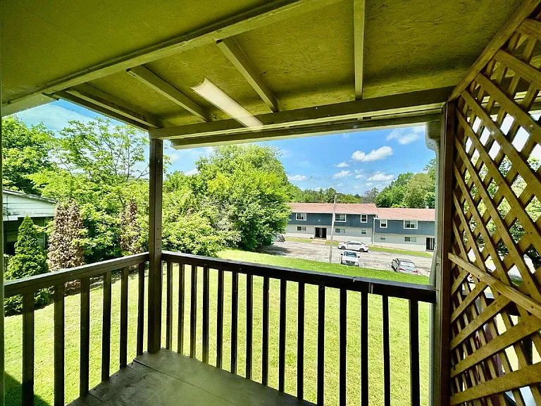 108 Woodcreek Dr #A-8 — Photo 11