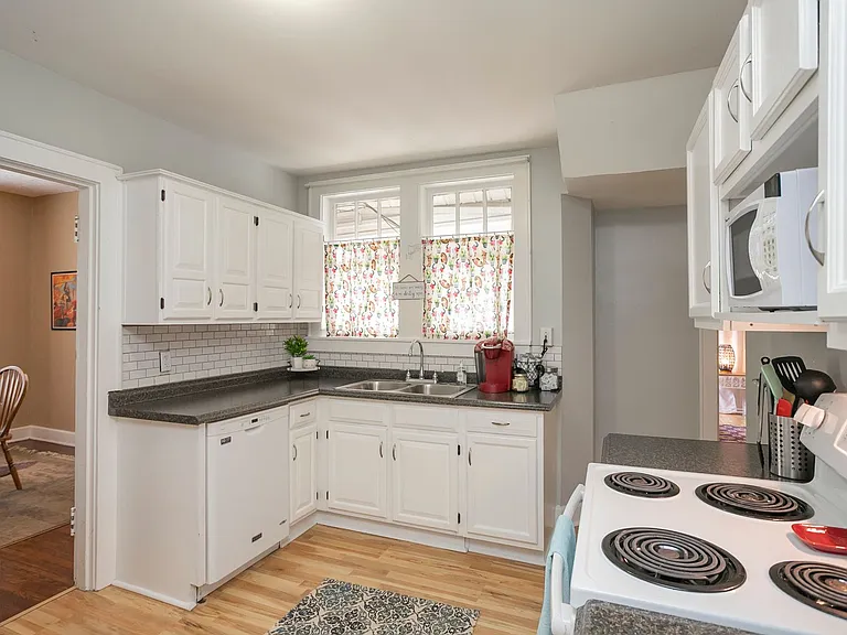 3204 Wingate Ave #A — Photo 19