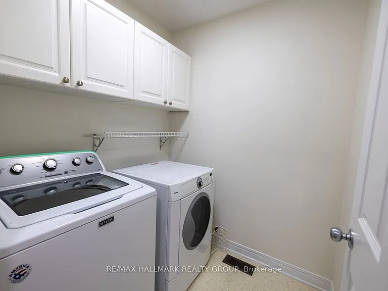 281 Goldridge Dr — Photo 22