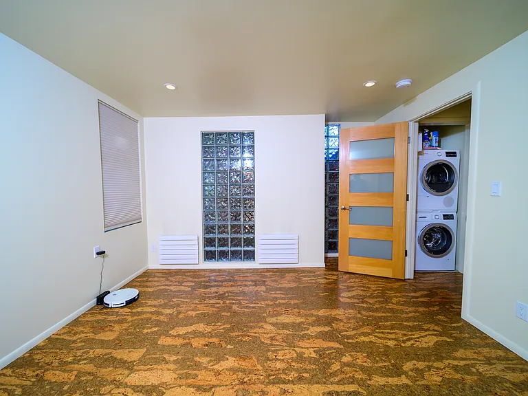719 Spring St #A — Photo 20