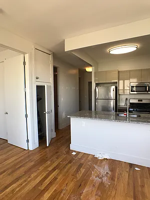 Rented by City Vista Inc | media 7