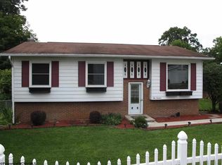 119 Fairview Ave, Morgantown, WV 26505