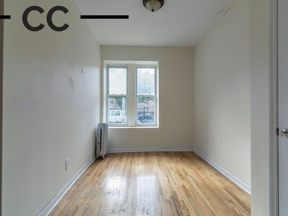 2nd image of 708 Dekalb Ave #2