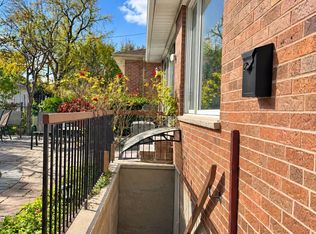 85 Patricia Ave, Toronto, ON M2M 1J1