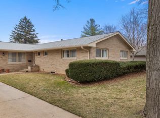 604 E Colorado Ave, Urbana, IL