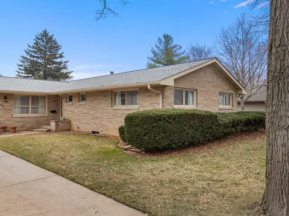 604 E Colorado Ave, Urbana, IL 61801