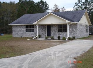 28 Jefferson Cir, Allenhurst, GA 31301