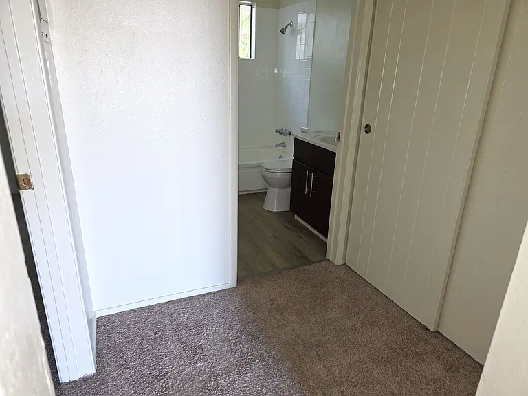 2253 Central Ave #H — Photo 4