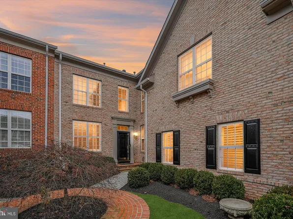 43439 Wild Dunes Sq, Leesburg, VA 20176