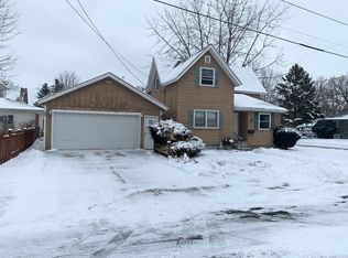 411 Marguerite St, Elgin, IL 60123