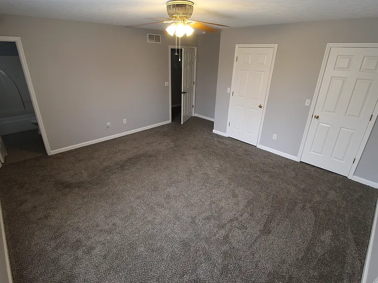 561 Hampton Way #1 — Photo 14