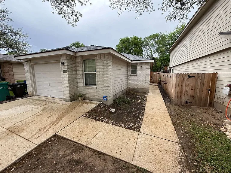 86 Coastal Ln — Photo 25