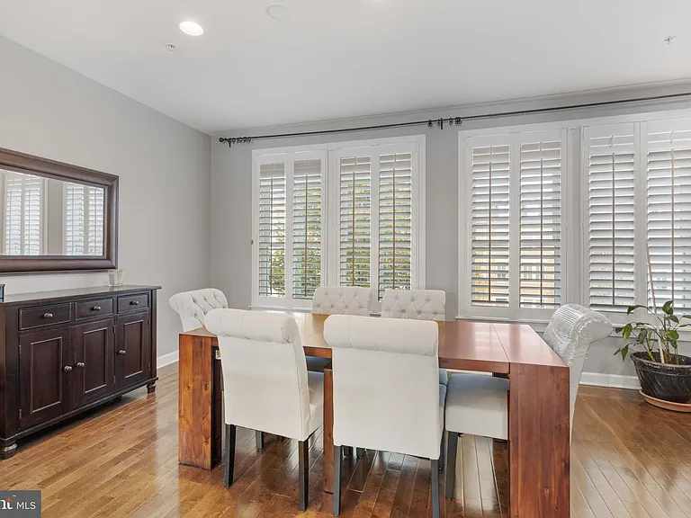412 Blue Flax Pl — Photo 5