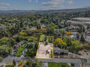 690 Hunter Pl, Reno, NV 89519