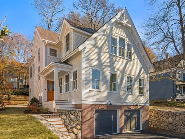 181 Lowell St, Arlington, MA 02474