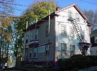 84 Evergreen St, Providence, RI 02906