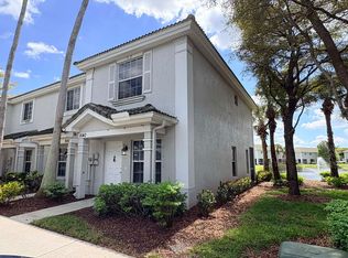 8140 Pacific Beach Dr, Fort Myers, FL 33966