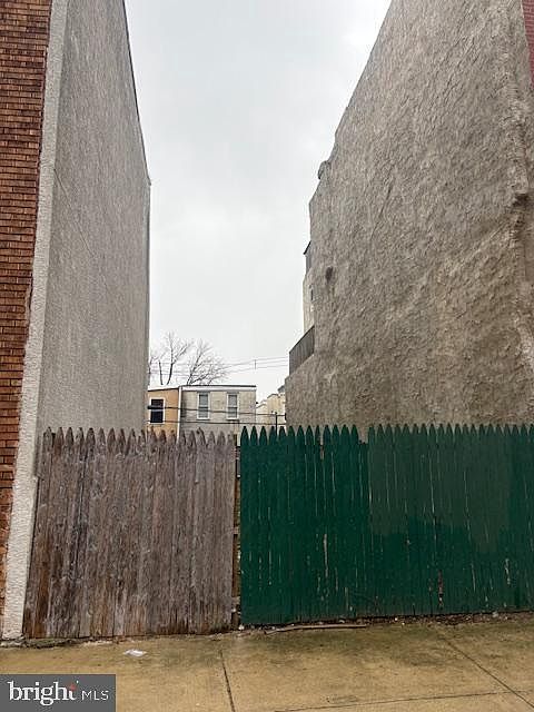 1st image of 1512 Christian St