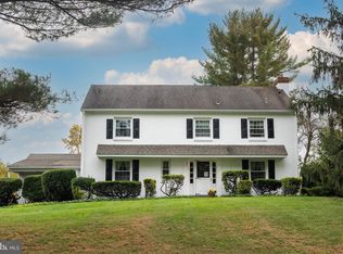 660 Walker Rd, Wayne, PA 19087