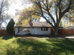 11406 Gilbert Rd, Yakima, WA 98903