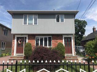 6 Hickory Rd, Port Washington, NY 11050