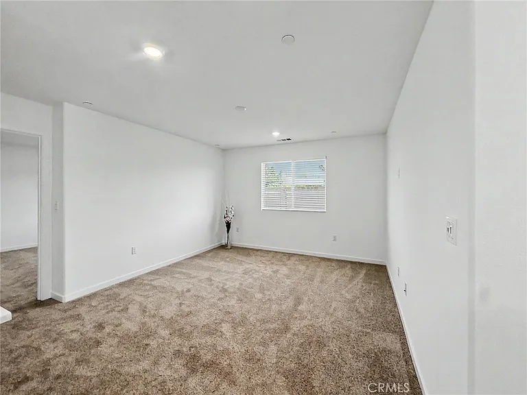 1366 Thunderbolt Ln — Photo 9