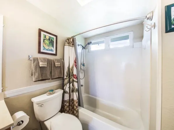 1763 Pee Rd APT 307, Koloa, HI 96756