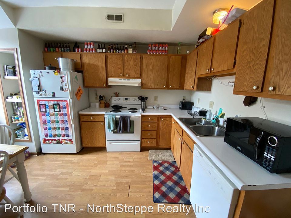 1st image of 34 W Norwich Ave #32