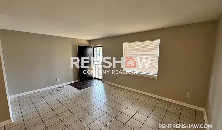 1976 Goldbrier Ln — Photo 10