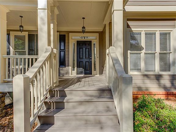 3rd image of 4050 Scenic View Ct