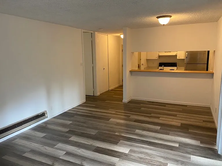 2159 Shelter Creek Ln — Photo 2