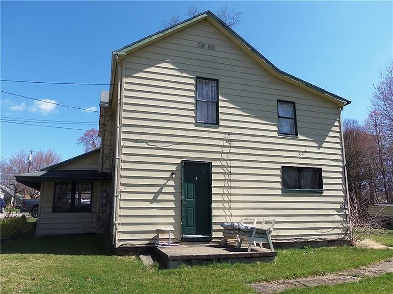Building Photo 4