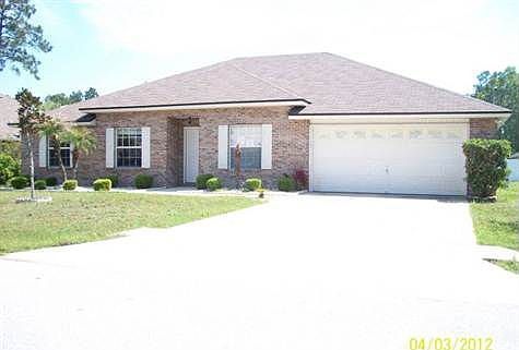 6 BRUCE LN