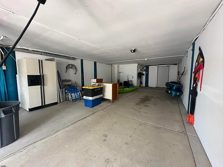 2204 East Dr #2204 — Photo 36