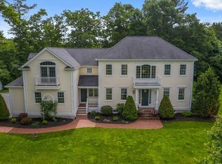 20 Holly Berry Trl, Norwell, MA 02061